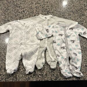 White and Grey Baby Pajamas
